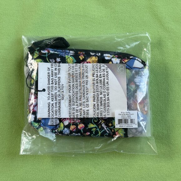 VERA BRADLEY DISNEY CLIP & ZIP MINI POUCH WRISTLET :NWT DISNEY CLASSICS SWIRL - Picture 12 of 12
